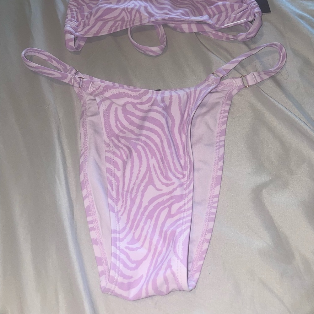 kendall & kylie NWT bikini